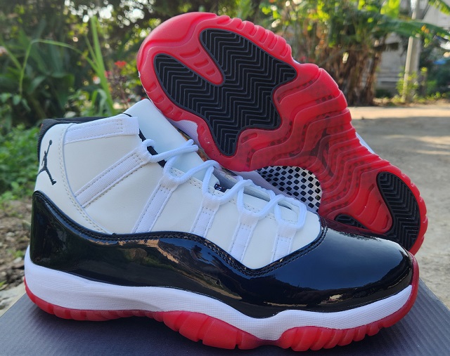 Air Jordan 11 Retro White Black Red